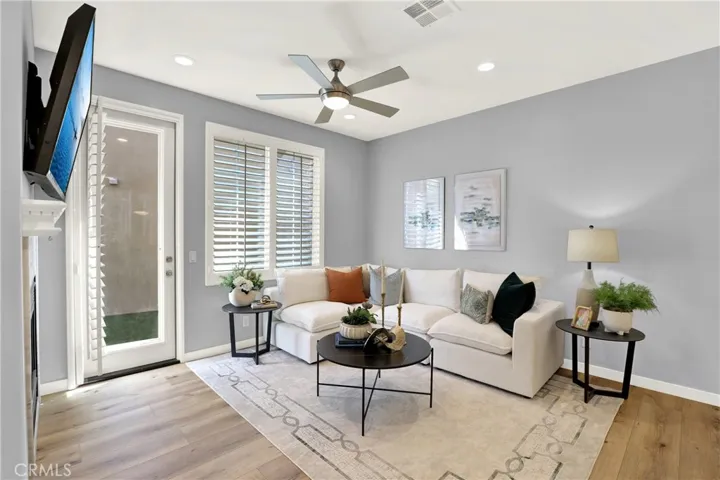 31 Mercantile Way, Ladera Ranch, California 92694