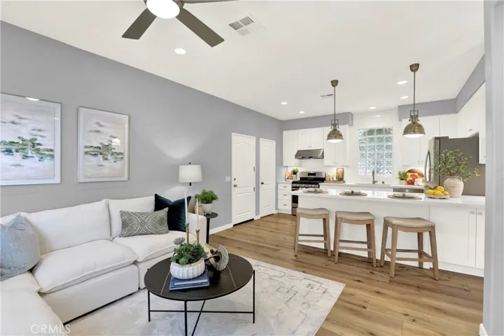 31 Mercantile Way, Ladera Ranch, California 92694