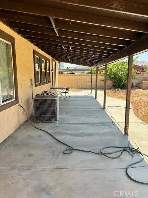 1610 E Avenue J2, Lancaster, California 93535 home-pic-12