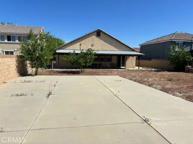 1610 E Avenue J2, Lancaster, California 93535 home-pic-13