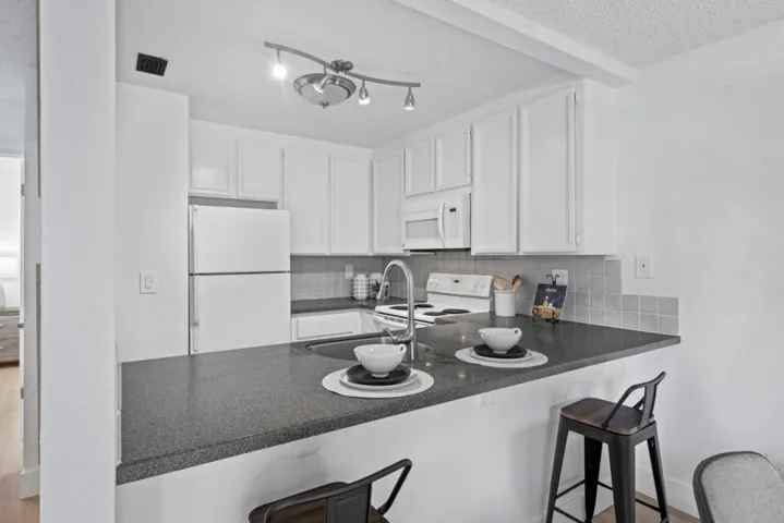 5318 Makati Circle, San Jose, California 95123