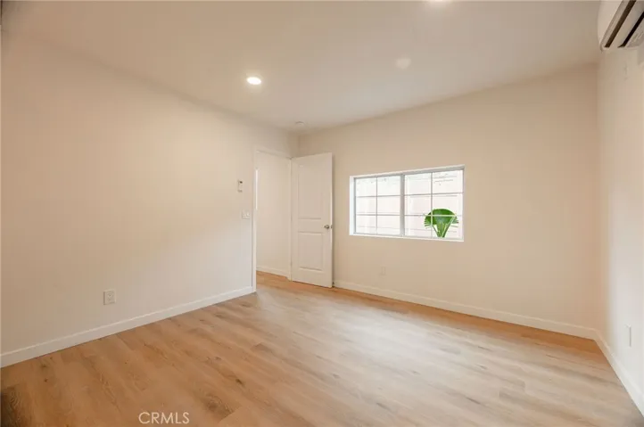 6631 Kraft Avenue, North Hollywood, California 91606