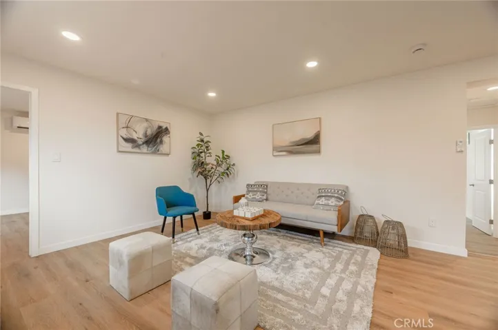 6631 Kraft Avenue, North Hollywood, California 91606