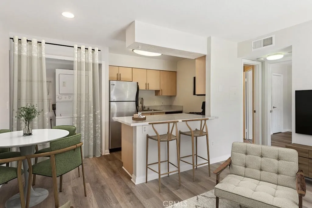 2145 Highpointe Drive 102, Corona, California 92879 home-pic-1