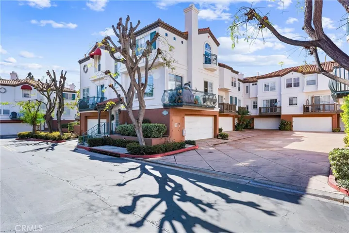 12693 Nicklaus Lane, Tustin, California 92782