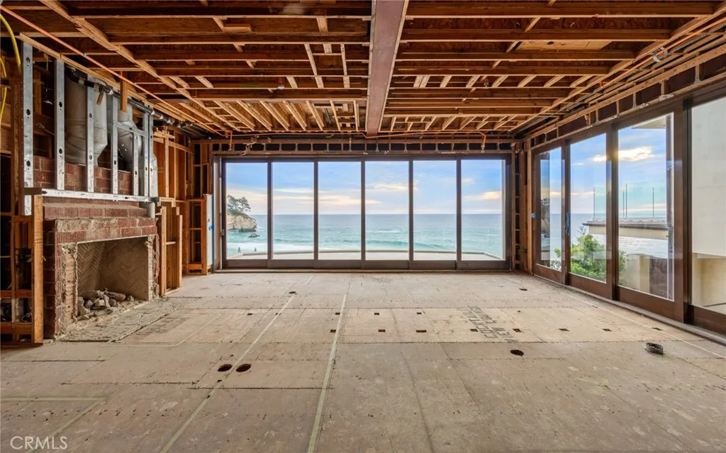 25 Bay Drive, Laguna Beach, California 92651 home-pic-9