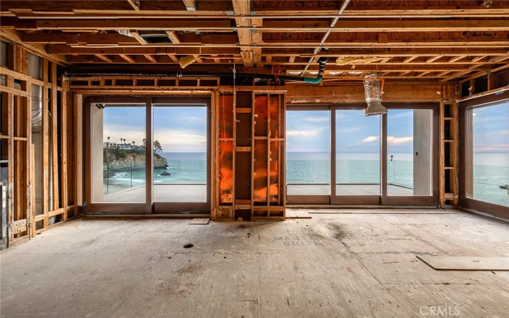 25 Bay Drive, Laguna Beach, California 92651 home-pic-8