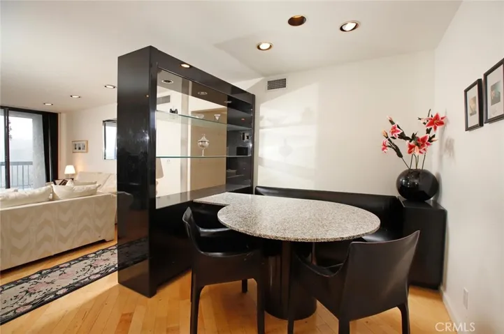 4239 Via Arbolada 108, Los Angeles, California 90042