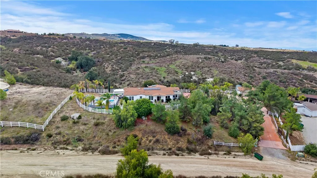 39565 Spanish Oaks Drive, Temecula, California 92592 home-pic-50