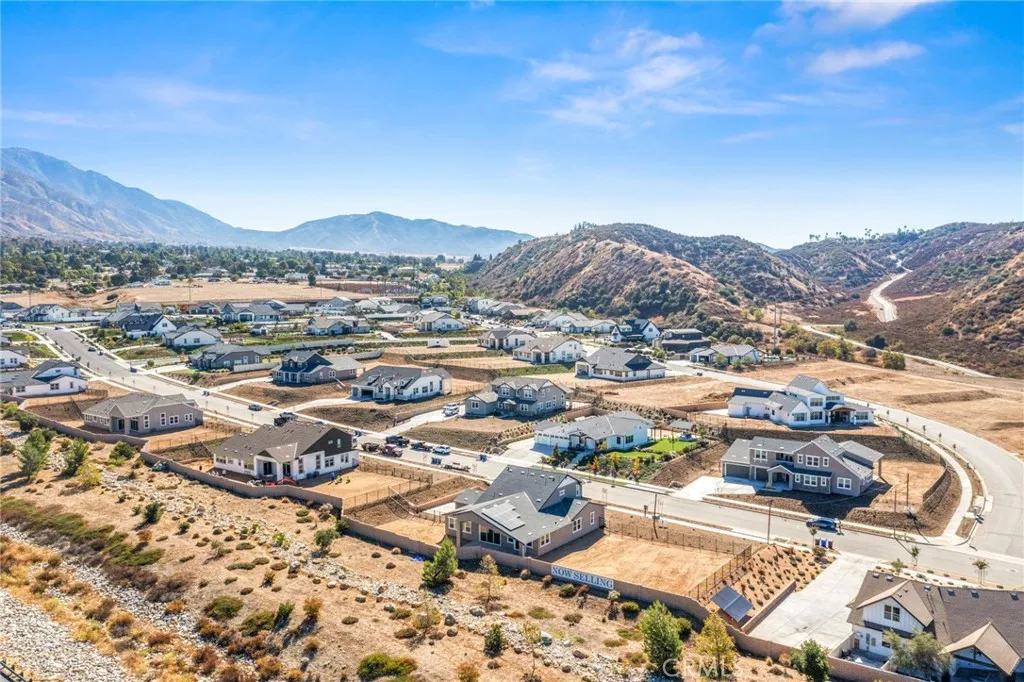 34524 Kadota Street, Yucaipa, California 92399 home-pic-7