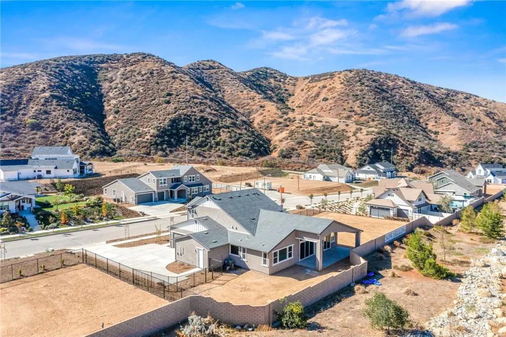34524 Kadota Street, Yucaipa, California 92399 home-pic-6