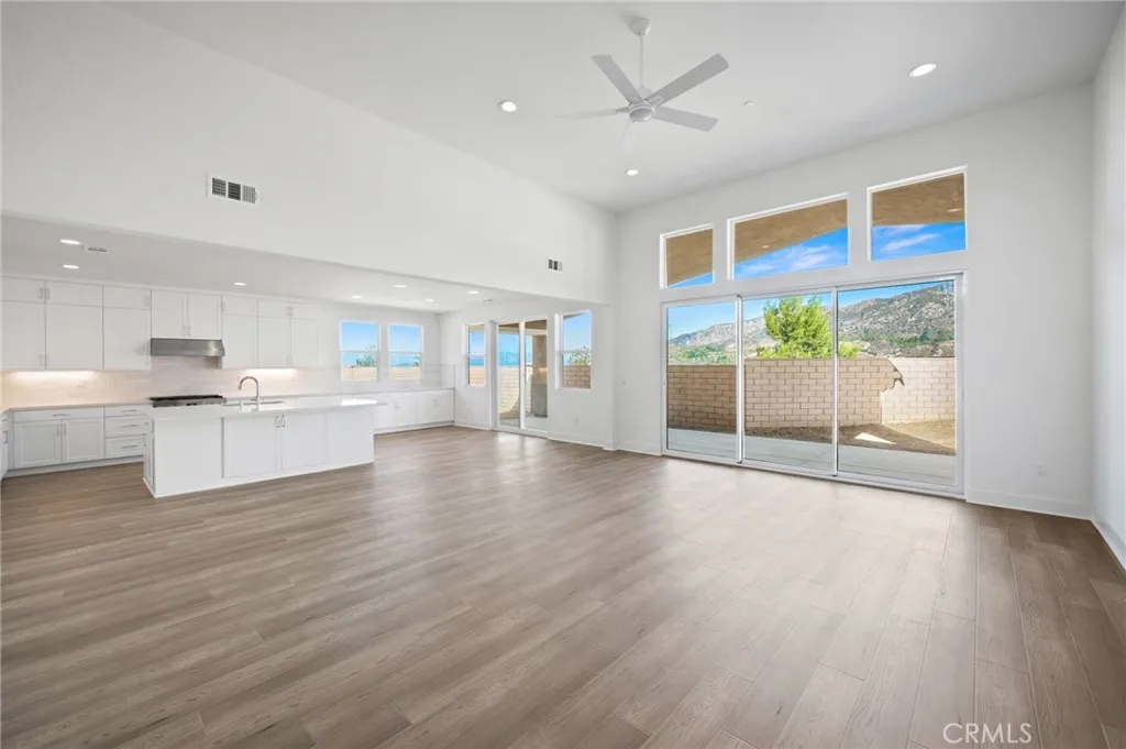 34524 Kadota Street, Yucaipa, California 92399 home-pic-14