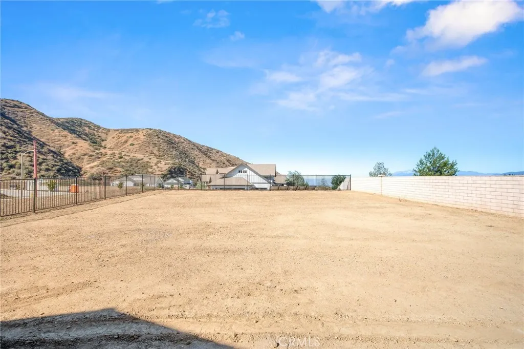 34524 Kadota Street, Yucaipa, California 92399 home-pic-56