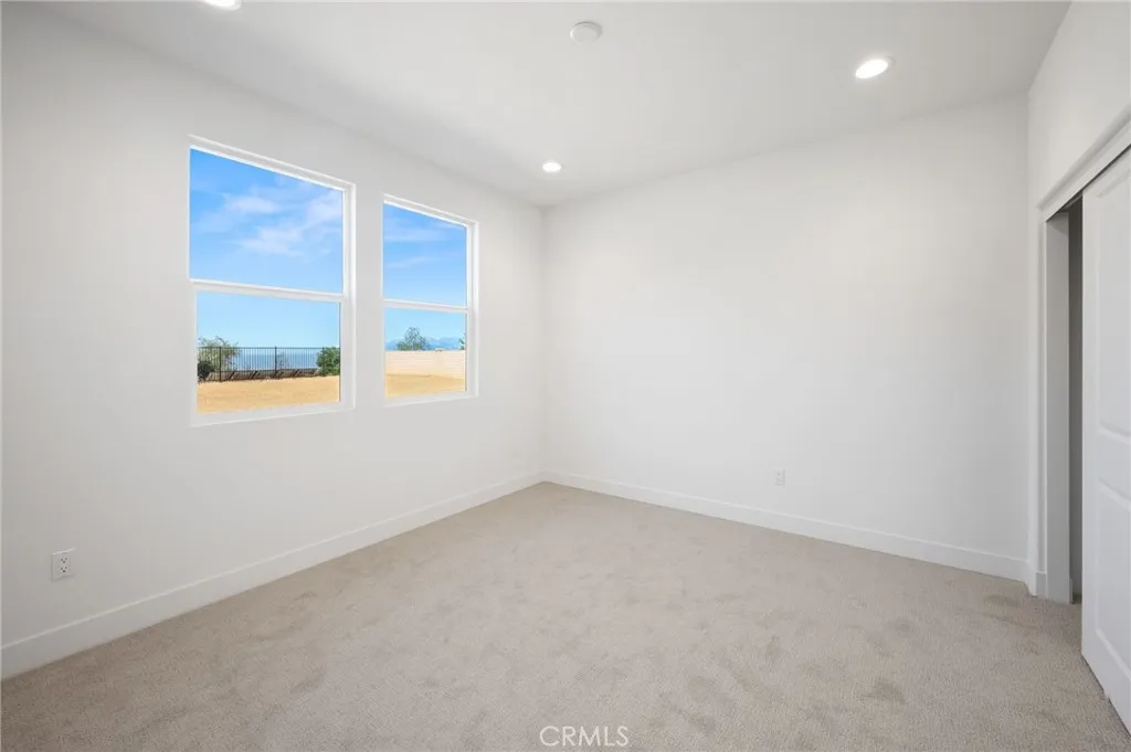 34524 Kadota Street, Yucaipa, California 92399 home-pic-37