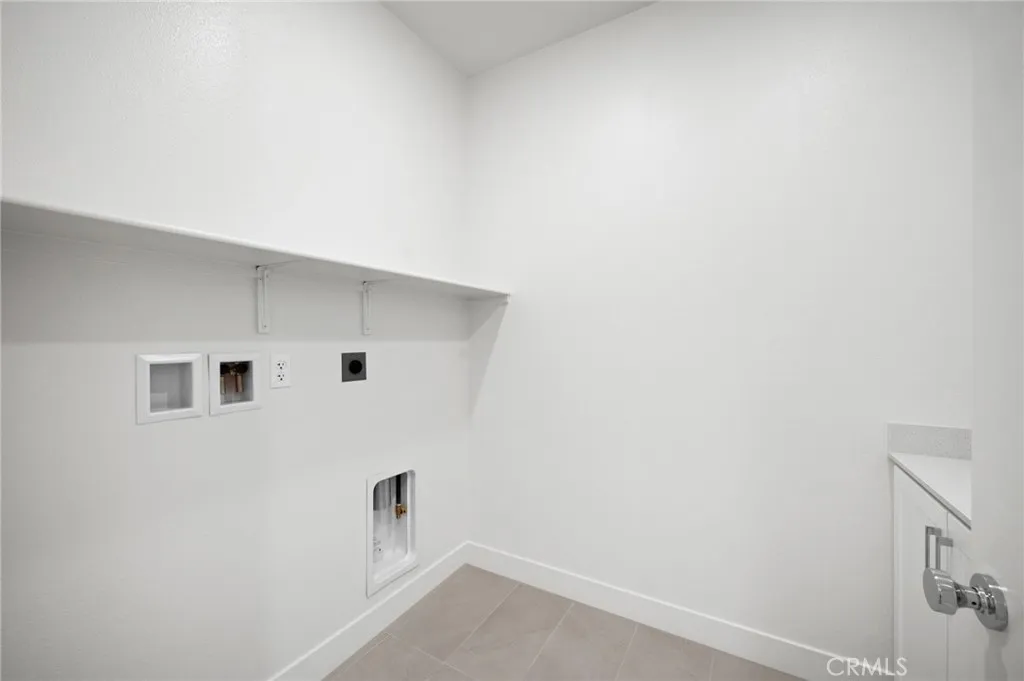 34524 Kadota Street, Yucaipa, California 92399 home-pic-32