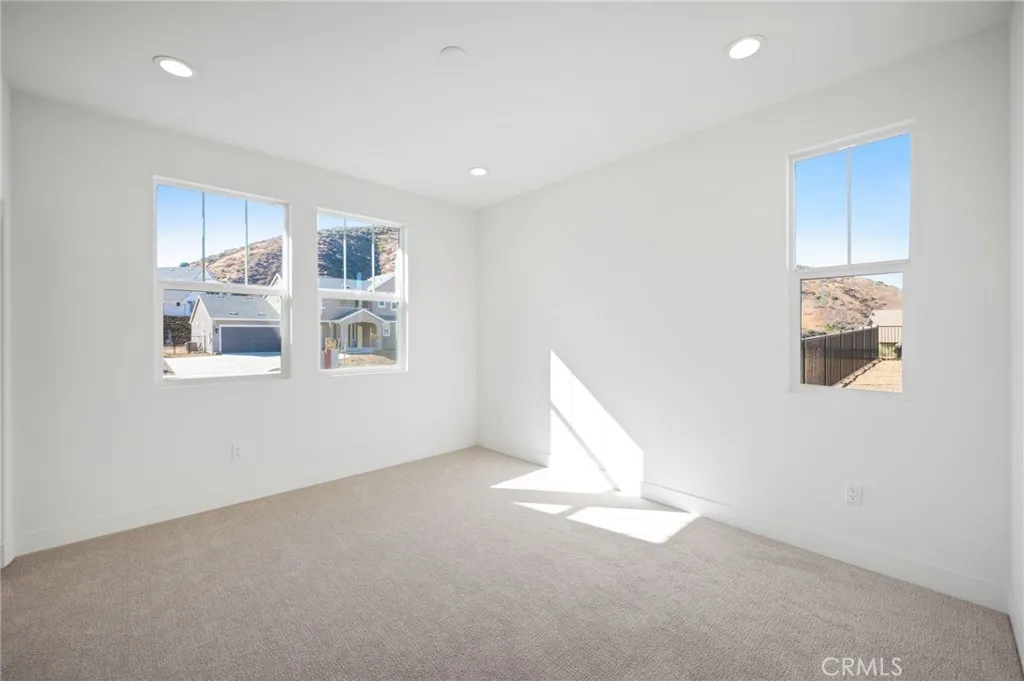 34524 Kadota Street, Yucaipa, California 92399 home-pic-36