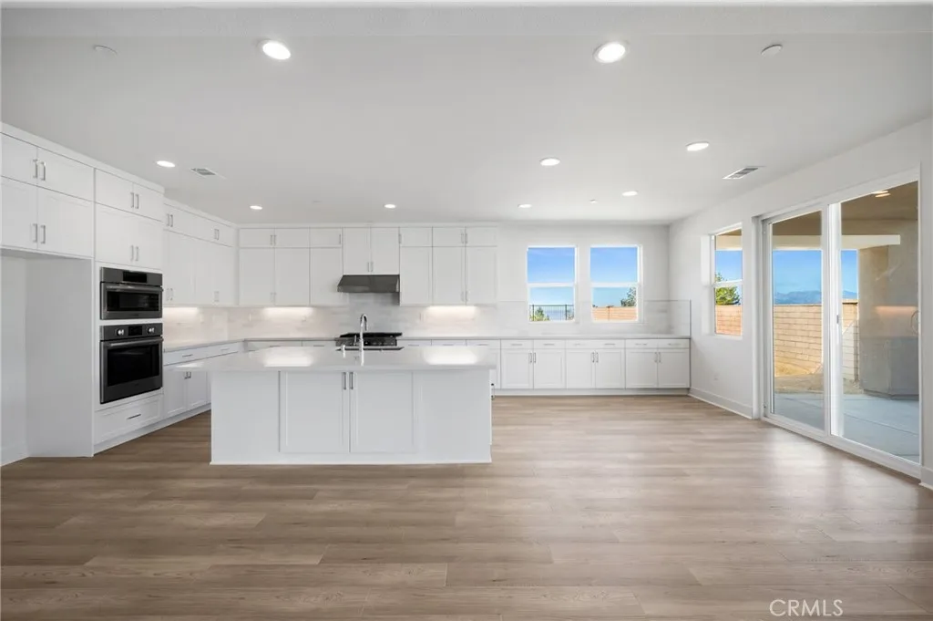 34524 Kadota Street, Yucaipa, California 92399 home-pic-20