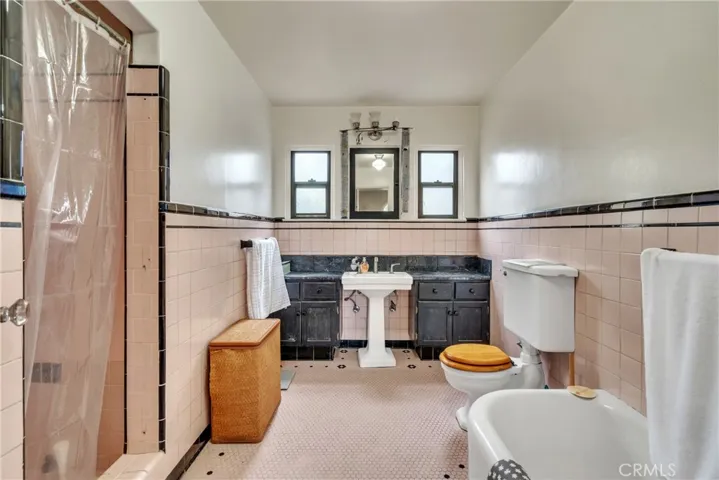 Main House Bathroom