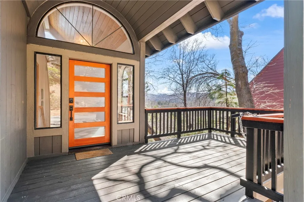 28245 Arbon Lane, Lake Arrowhead, California 92352 home-pic-1