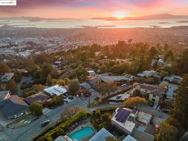 1484 Grizzly Peak Blvd., Berkeley, California 94708