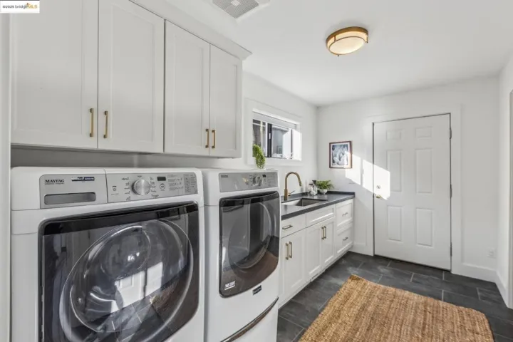 1484 Grizzly Peak Blvd., Berkeley, California 94708