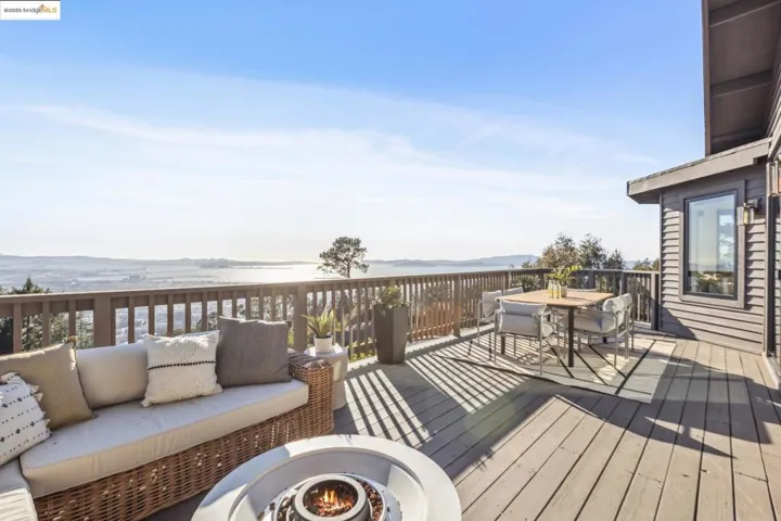 1484 Grizzly Peak Blvd., Berkeley, California 94708