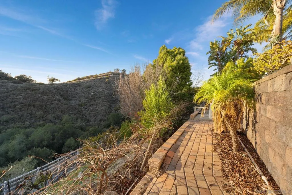 44915 Palladian Ct, Temecula, California 92590 home-pic-51