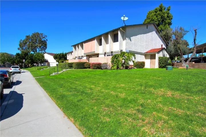 Large Lawn Area