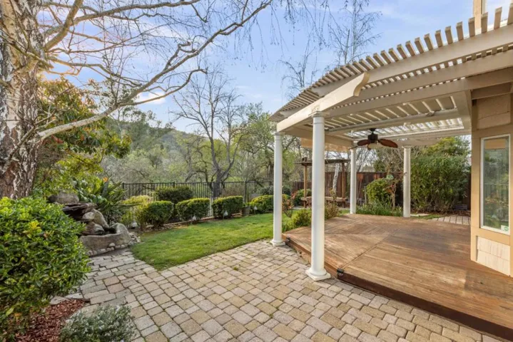 2354 Meadowlark Drive, Pleasanton, California 94566