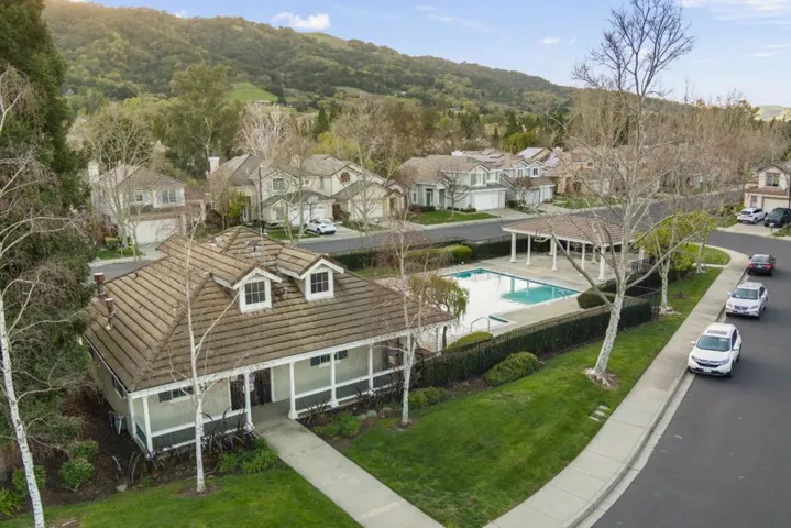 2354 Meadowlark Drive, Pleasanton, California 94566