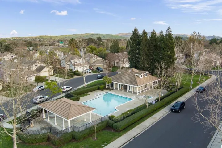 2354 Meadowlark Drive, Pleasanton, California 94566