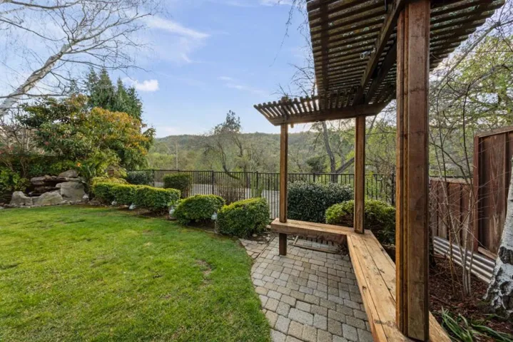 2354 Meadowlark Drive, Pleasanton, California 94566