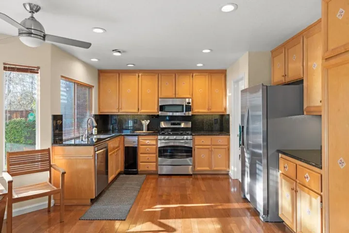 2354 Meadowlark Drive, Pleasanton, California 94566