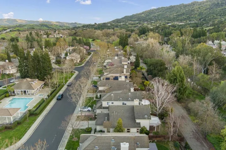 2354 Meadowlark Drive, Pleasanton, California 94566