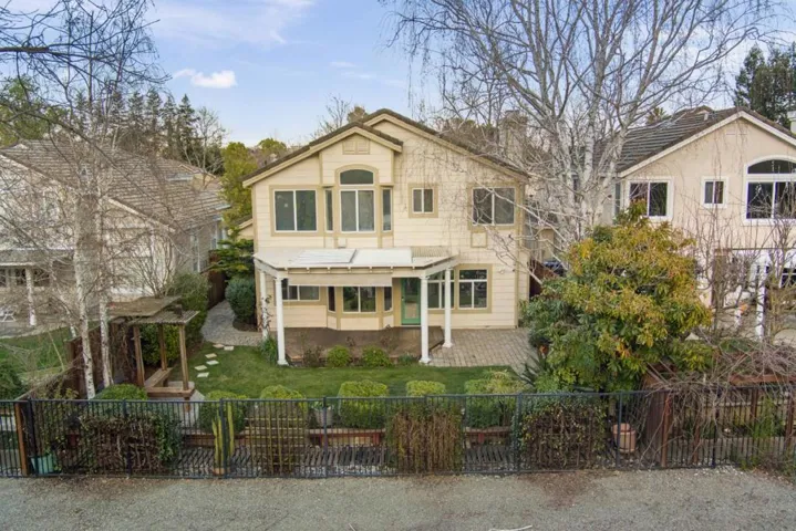 2354 Meadowlark Drive, Pleasanton, California 94566