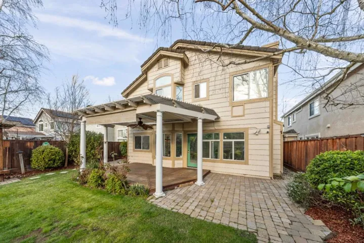 2354 Meadowlark Drive, Pleasanton, California 94566