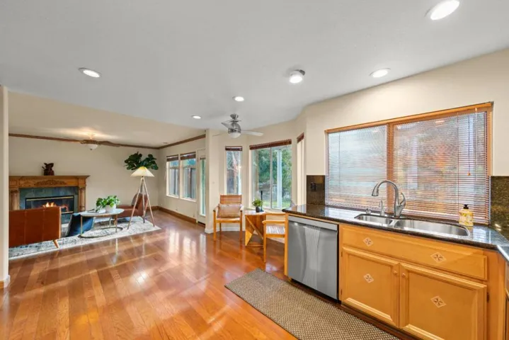 2354 Meadowlark Drive, Pleasanton, California 94566