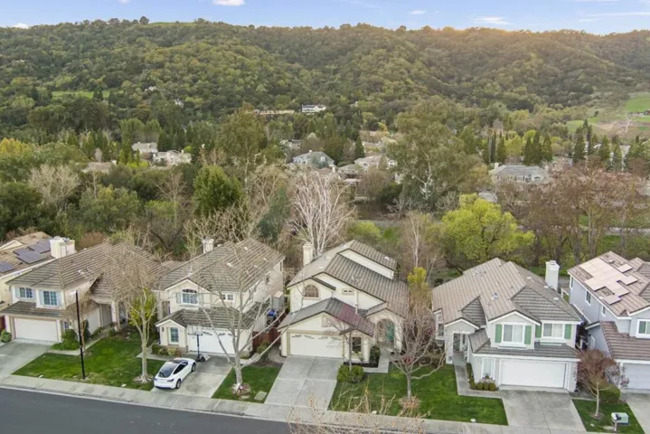 2354 Meadowlark Drive, Pleasanton, California 94566