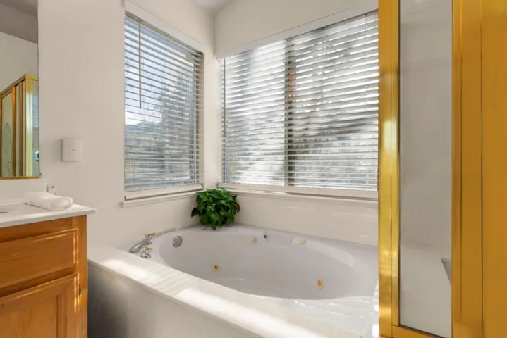 2354 Meadowlark Drive, Pleasanton, California 94566