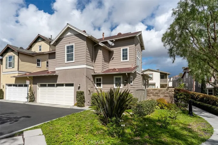 235 Kitty Hawk Lane, Tustin, California 92782