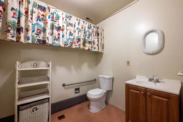 327 Madison Street, San Francisco, California 94134