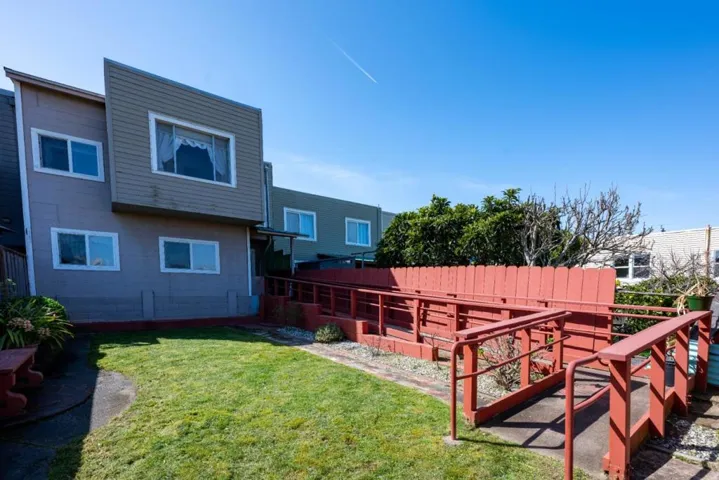 327 Madison Street, San Francisco, California 94134