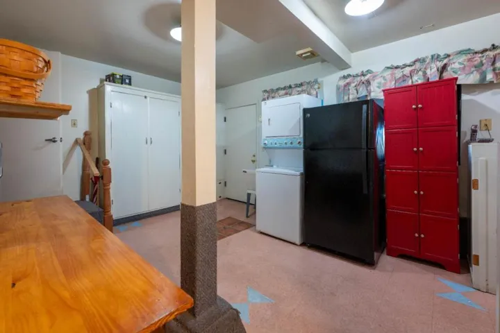 327 Madison Street, San Francisco, California 94134