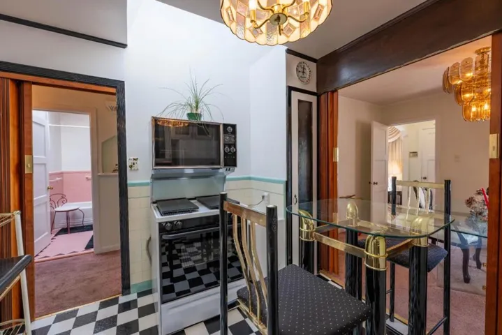 327 Madison Street, San Francisco, California 94134