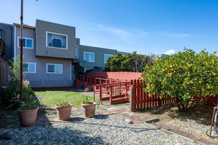 327 Madison Street, San Francisco, California 94134