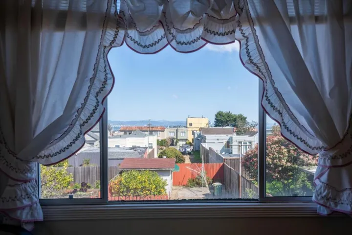 327 Madison Street, San Francisco, California 94134