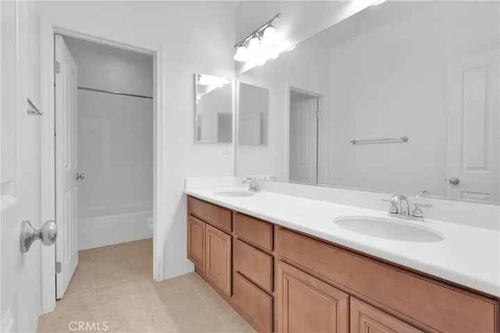 13083 Holmwood Court, Victorville, California 92392