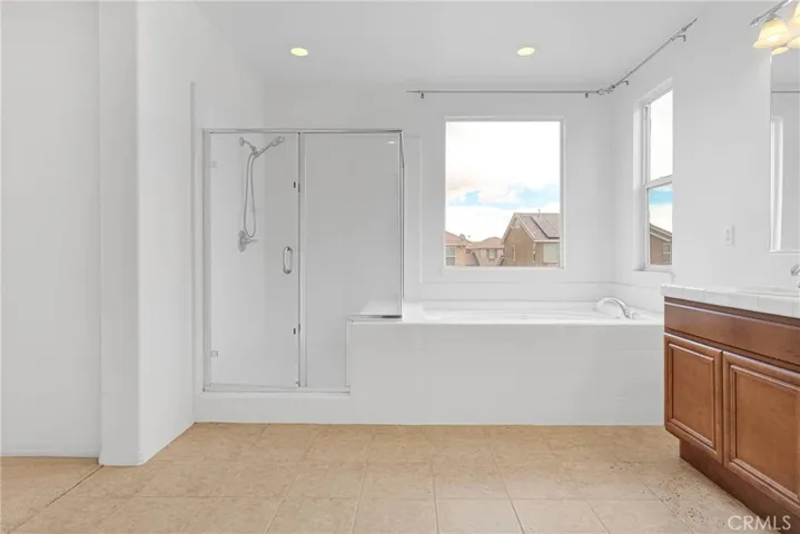 13083 Holmwood Court, Victorville, California 92392