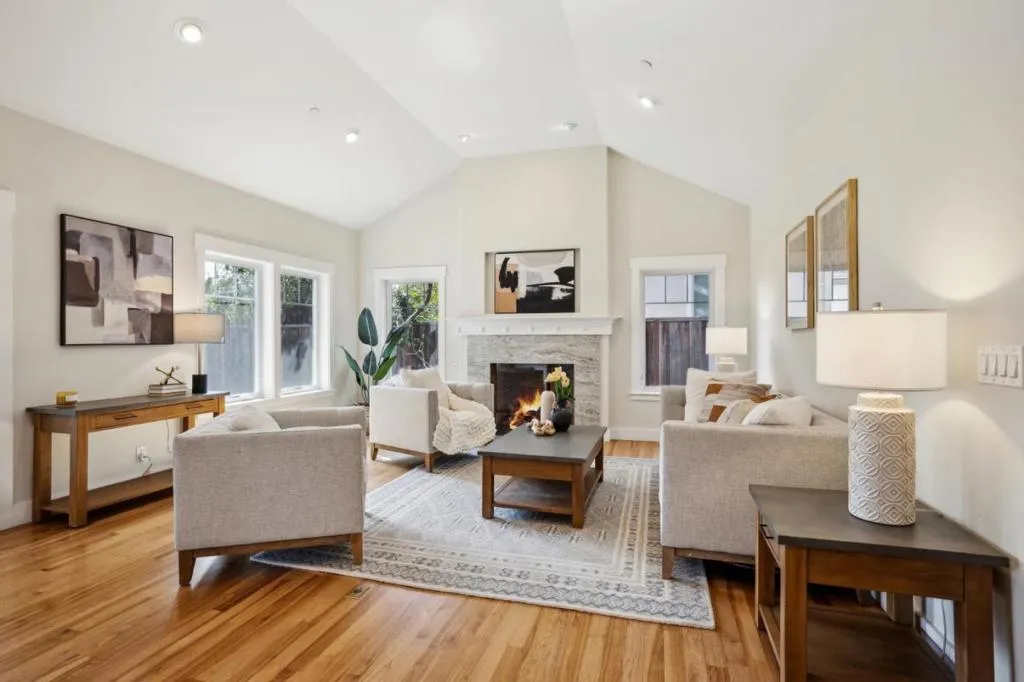 21150 Grenola Drive, Cupertino, California 95014 home-pic-3