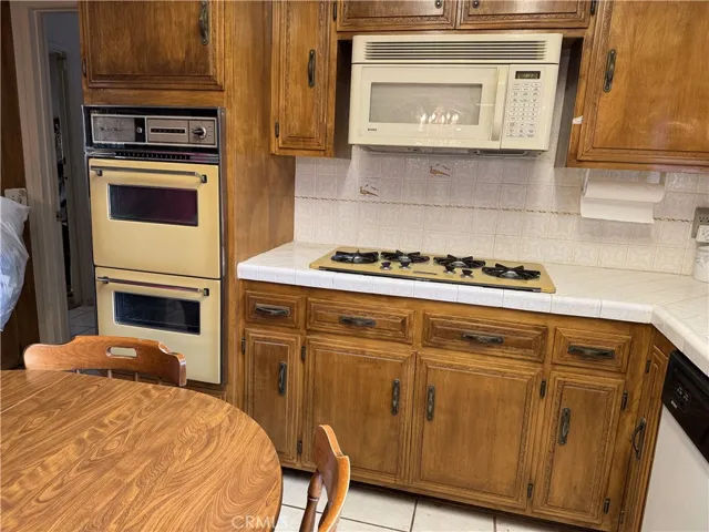 30 E Repplier Road, Banning, California 92220